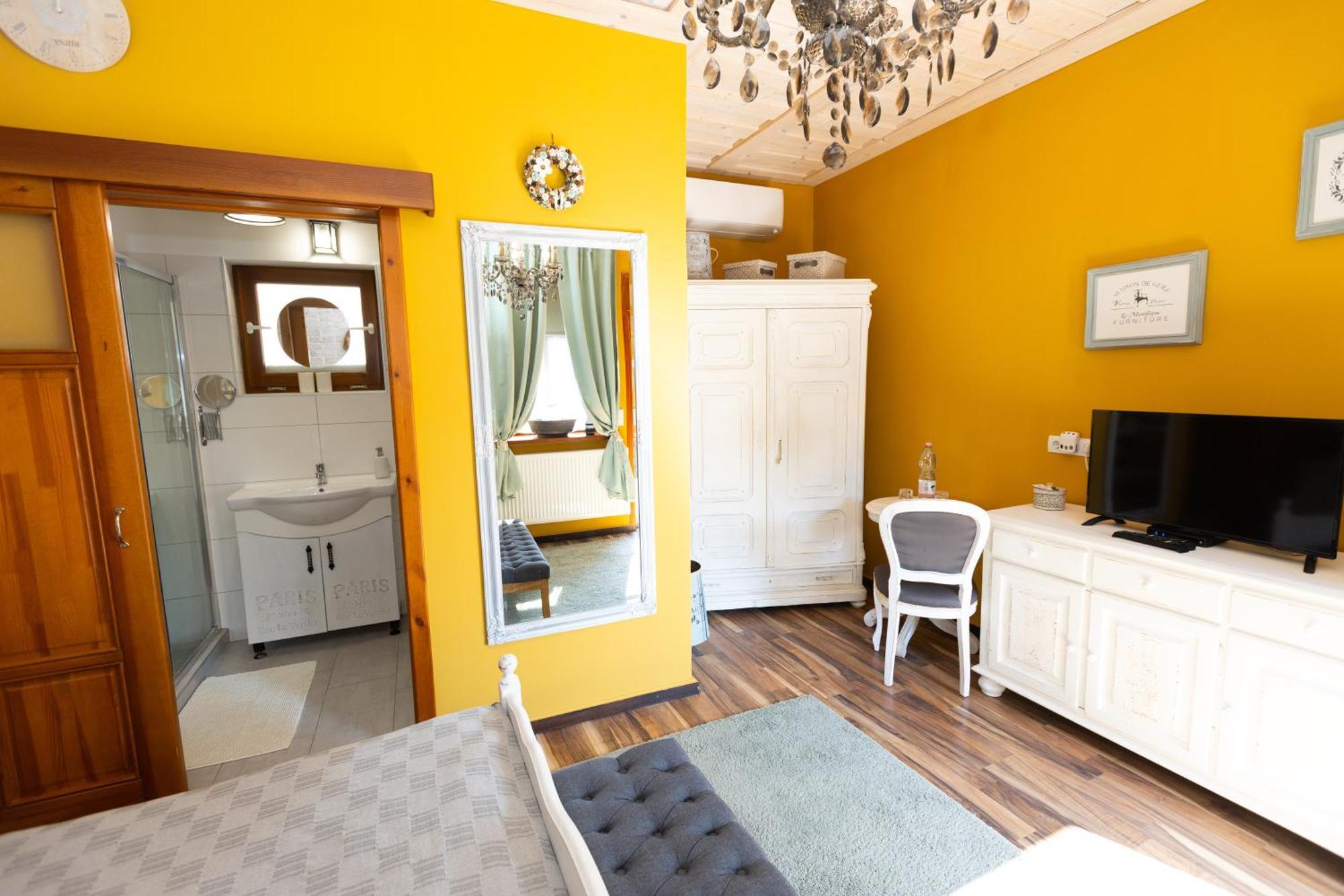 Videki Porta Hotel Herend Buitenkant foto